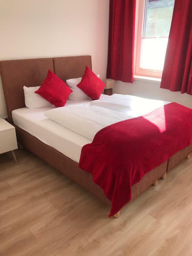 Ferienwohnung An Der Alten Weed Bad Windsheim Exterior foto